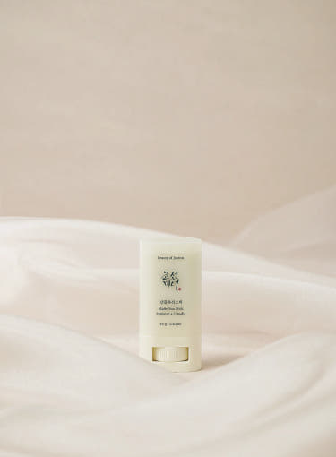 [Beauty of Joseon] Matte sun stick : Mugwort + Camelia 18g (SPF50+ PA++++)